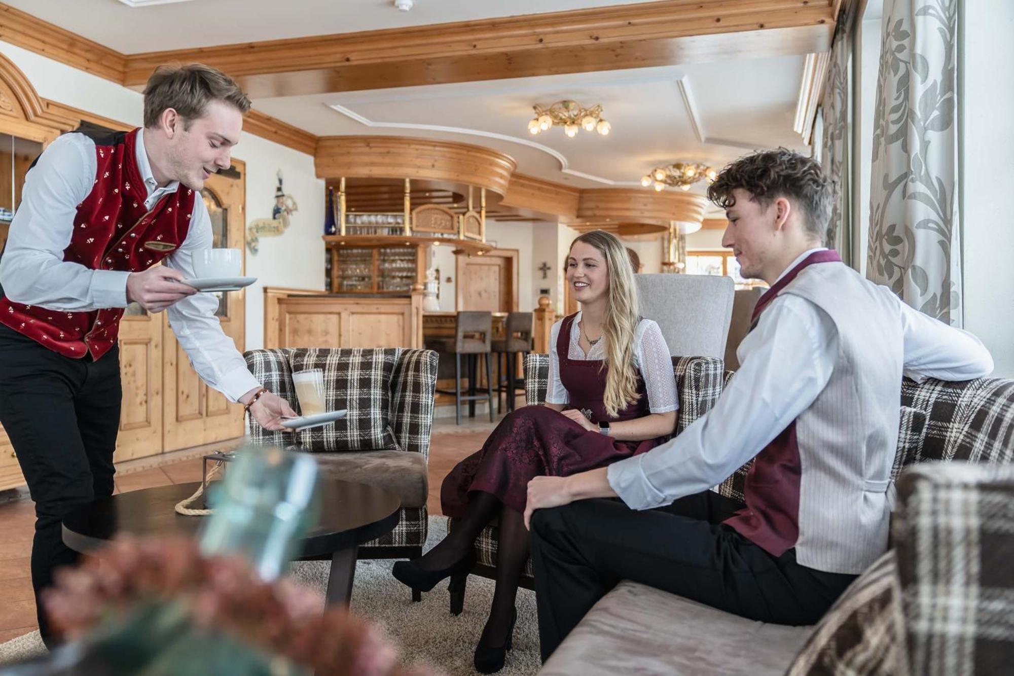 Posthotel Hofherr Konigsdorf Экстерьер фото